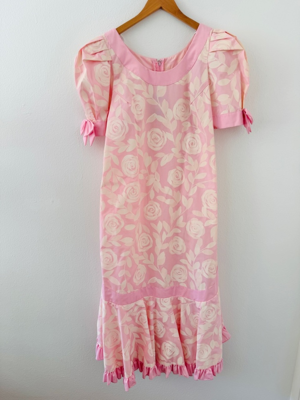 Vintage Joan Anderson for Princess Kaiulani Liberty House Pink Mumu Bow Dress